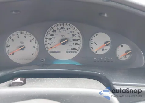 1997 Dodge Intrepid z USA, uszkodzony, nr VIN 2B3HD46T4VH683020